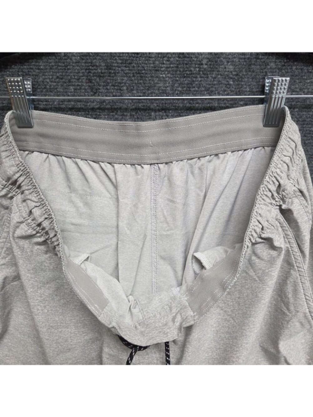 Legends Shorts Men XL Gray Unlined 7" Luka Athletic Running Gym Casual A2 - Picture 9 of 10